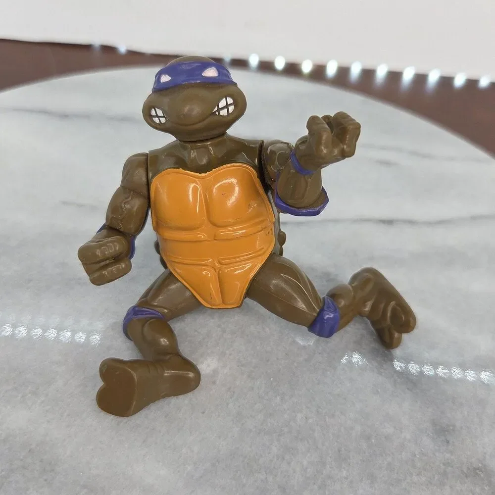 Vintage 1988 TMNT Donatello Action Figure 4